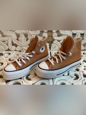 NWOB! Converse Platform High-Tops!